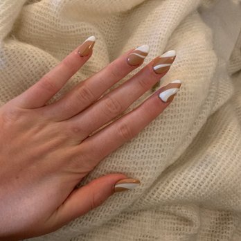 Noire The Nail Bar - Waxing Near Me - Gainesville, Florida