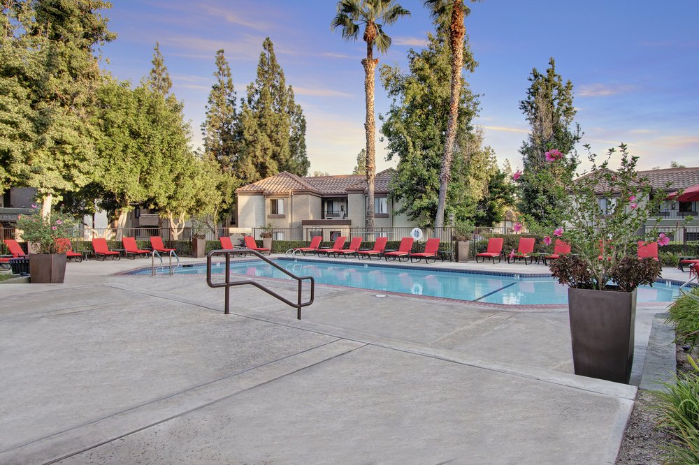 CASTLEPARK APARTMENT HOMES Updated November 2024 165 Photos & 106