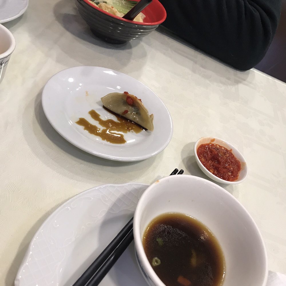 Dim Sum Cantonesas - Choice pan fried dumpling - Dim Sum Near Me - Barcelona, B