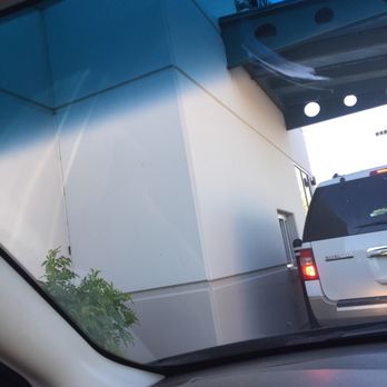 Starbucks - Waiting in Drive Thru on a Sunday already it's been 8 min. - Coffee & Tea Near Me - Mesa, Arizona Starbucks - Waiting in Drive Thru on a Sunday already it's been 8 min. - Coffee & Tea Near Me - Mesa, Arizona