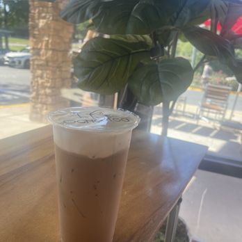 Java Loco - Falls Church - Vietnamese Coffee Sea Salt - 24 oz. Large - Coffee & Tea Near Me - Falls Church, Virginia