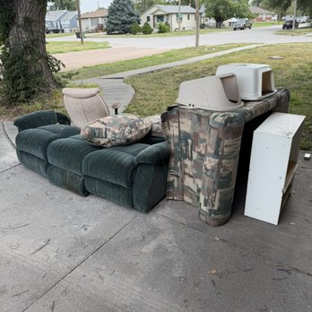 Good Life Junk Removal - Junk Removal & Hauling Near Me Good Life Junk Removal - Junk Removal & Hauling Near Me