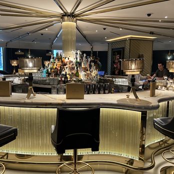 Collins - Captivating bar and first class cruise experience. - Cocktail Bars Near Me - Las Vegas, Nevada