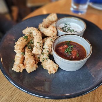 Vicino - Calamari - Italian Near Me - Indianapolis, Indiana Vicino - Calamari - Italian Near Me - Indianapolis, Indiana
