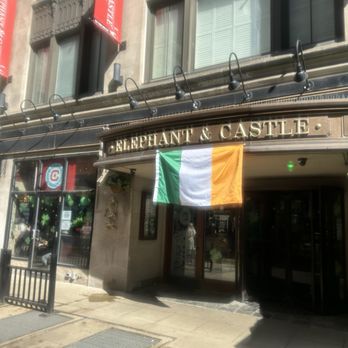 Elephant & Castle - Pubs Near Me - Chicago, Illinois
