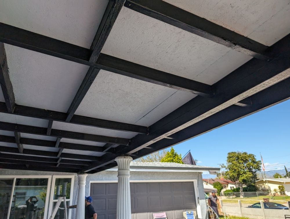 Slide of Luna Roofing