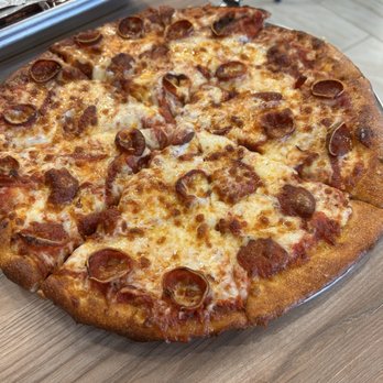 Raiz Eatery - Raiz pepperoni pizza! It was as DELICIOUS! It is located at the Promenade. The service is great and it is clean!! - Pizza Near Me - Little Rock, Arkansas Raiz Eatery - Raiz pepperoni pizza! It was as DELICIOUS! It is located at the Promenade. The service is great and it is clean!! - Pizza Near Me - Little Rock, Arkansas