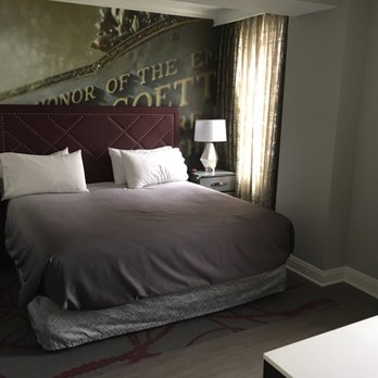 Hotel Indigo Dallas Downtown - King Suite - Hotels Near Me - Dallas, Texas