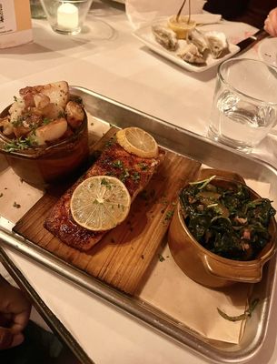 La Poubelle Bistro & Bar by null
