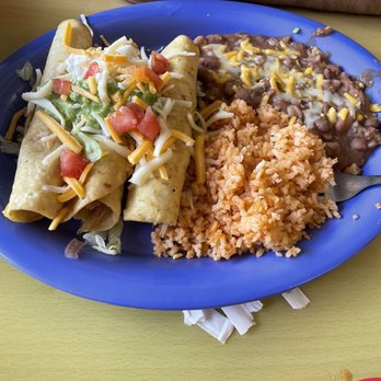 FG Restaurant - Chicken flautas...nothing special - New American Near Me - Fontana, California FG Restaurant - Chicken flautas...nothing special - New American Near Me - Fontana, California