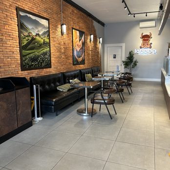 Laboba Milk Tea & Coffee - Inside - Bubble Tea Near Me - Tacoma, Washington