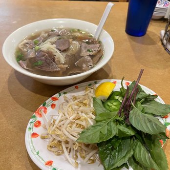 Pho 777 - Pho w/ special meat combo - Vietnamese Near Me - Honolulu, Hawaii