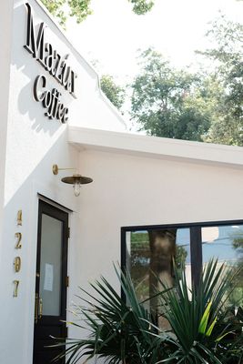 Mazúr Coffee by null