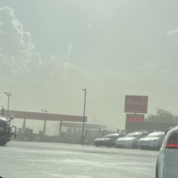 Waiting in line to charge in the middle of a dust storm. Waiting in line to charge in the middle of a dust storm.