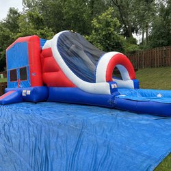 Chris Rentals - Bounce house