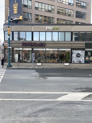 Kupfert & Kim by null