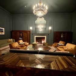 Marcus Whitman Hotel & Conference Center - Another seating area next to the lobby. The fireplace makes it so cozy.