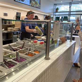 sweetgreen - Healthy Salads, Wraps, and Bowls - Salad Near Me - Birmingham, Michigan