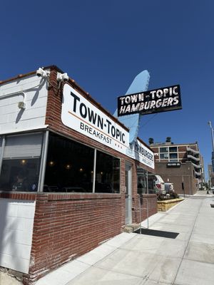 Town Topic Hamburgers Baltimore by null