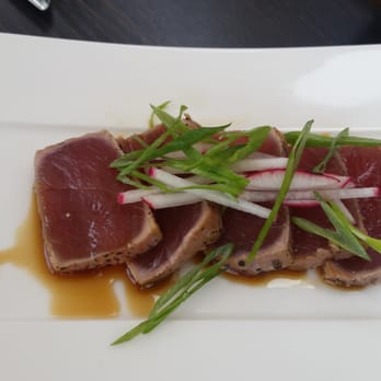 Splashes Restaurant - Ahi tuna - New American Near Me - Laguna Beach, California