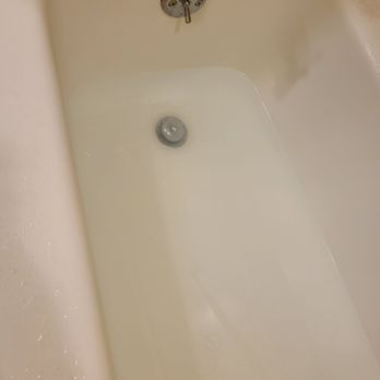 Hotel del Coronado, Curio Collection by Hilton - Be prepared to take a bath while you shower since the drain doesn't work. - Coronado, CA