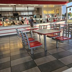 Tacos Gavilan - Lobby