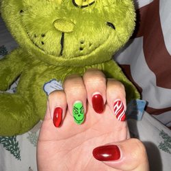 Savvy Chic Nail Cottage - And lastly one last TB to my Christmas Set!! #Grinch