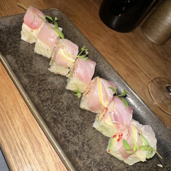Nineteen Hyaku - Lemon Kani roll, wow! Flavorful and fresh, the yellowtail on this was spectacular and the lemon added the perfect freshness. Crab inside - Sushi Bars Near Me - San Antonio, Texas Nineteen Hyaku - Lemon Kani roll, wow! Flavorful and fresh, the yellowtail on this was spectacular and the lemon added the perfect freshness. Crab inside - Sushi Bars Near Me - San Antonio, Texas