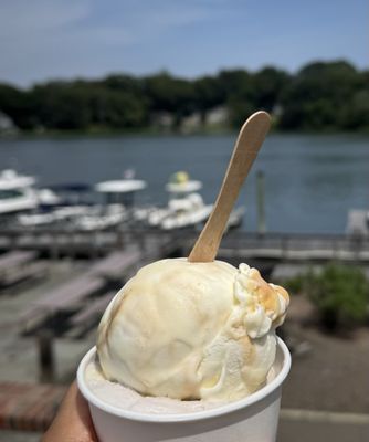 MOMU Ice Cream by null