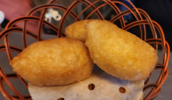 Ding Dim 1968 by null