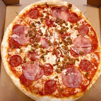 Bella Sera - Meat lovers pizza - Italian Near Me - Fredericksburg, Texas Bella Sera - Meat lovers pizza - Italian Near Me - Fredericksburg, Texas