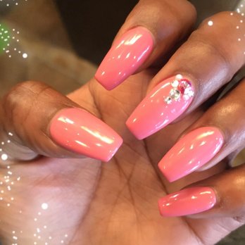 Red Carpet Nails & Spa - Shellac. - Nail Salons Near Me - Houston, Texas