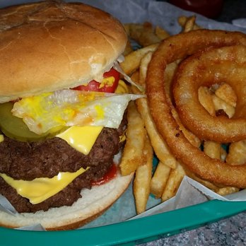 Janette's Super Burger - American Near Me - Georgetown, South Carolina