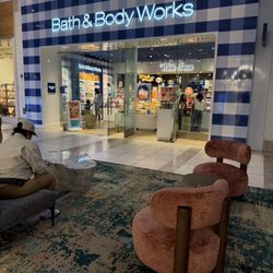 Bath & Body Works