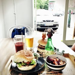 Nova Krova - More fab burgers and great roasted root veggies, july 2014