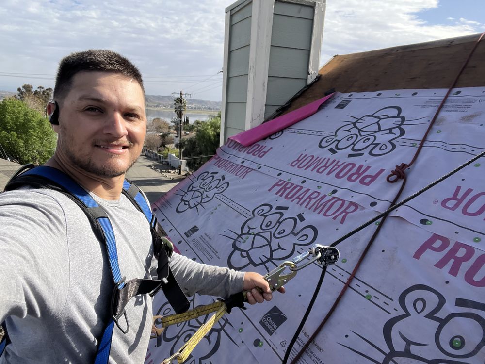 Slide of Bigfoot Roofing