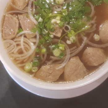 Kravin Pho - Beefball pho - Vietnamese Near Me - Hartford, Connecticut Kravin Pho - Beefball pho - Vietnamese Near Me - Hartford, Connecticut