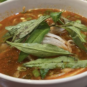 Saigon Rolls - Vietnamese Near Me - Alexandria, Virginia