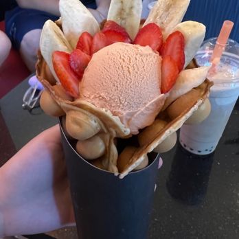 Ice Dream - Egg puff waffle cone with Thai tea ice cream - Bubble Tea Near Me - Sacramento, California Ice Dream - Egg puff waffle cone with Thai tea ice cream - Bubble Tea Near Me - Sacramento, California