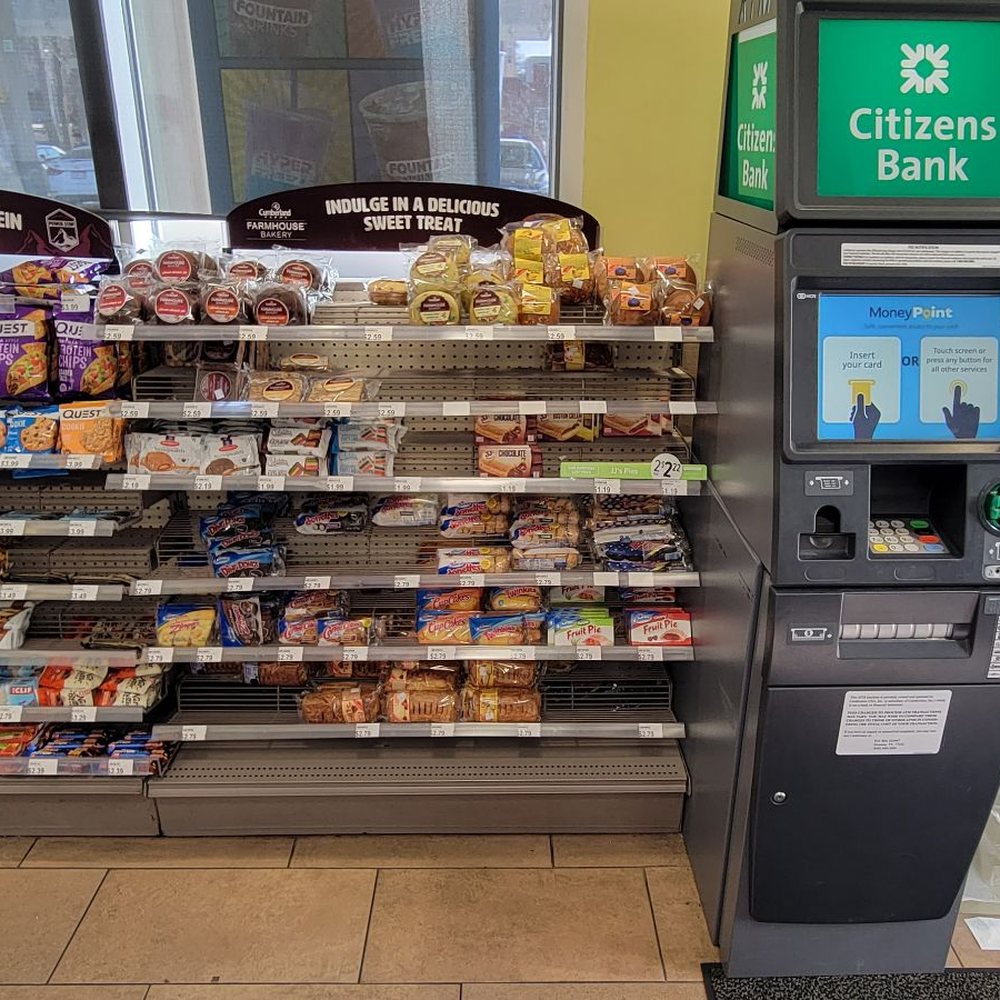 Cumberland Farms - a vending machine in a grocery store - Convenience Stores Near Me - BRIGHTON, Massachusetts Cumberland Farms - a vending machine in a grocery store - Convenience Stores Near Me - BRIGHTON, Massachusetts