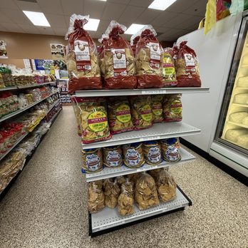 Grullense Market Lemoore - Inside store - Meat Shops Near Me - Lemoore, California