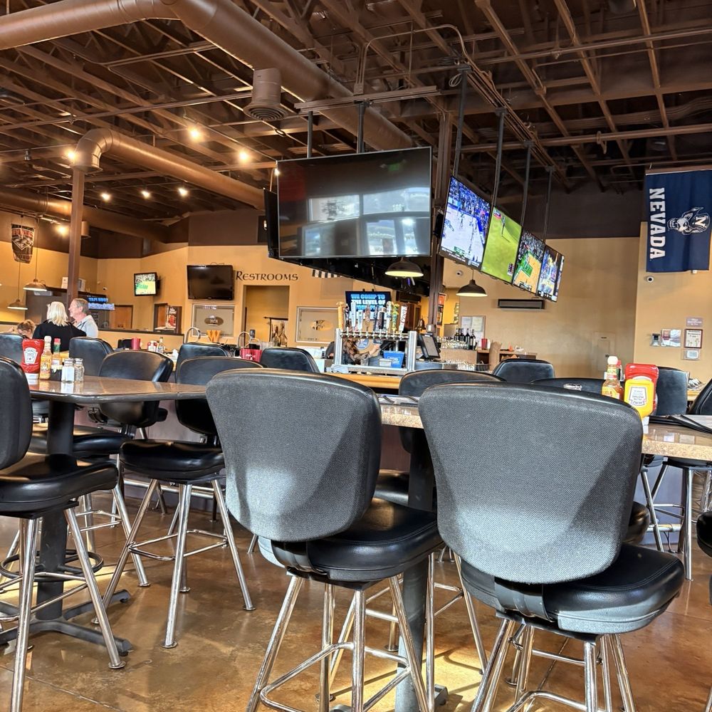 Woody's Grille & Spirits - Sports Bars Near Me - Sparks, Nevada