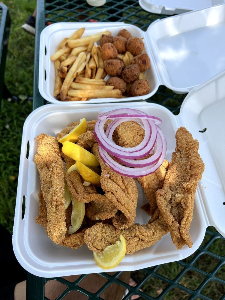 Bubba’s Catfish-2-Go