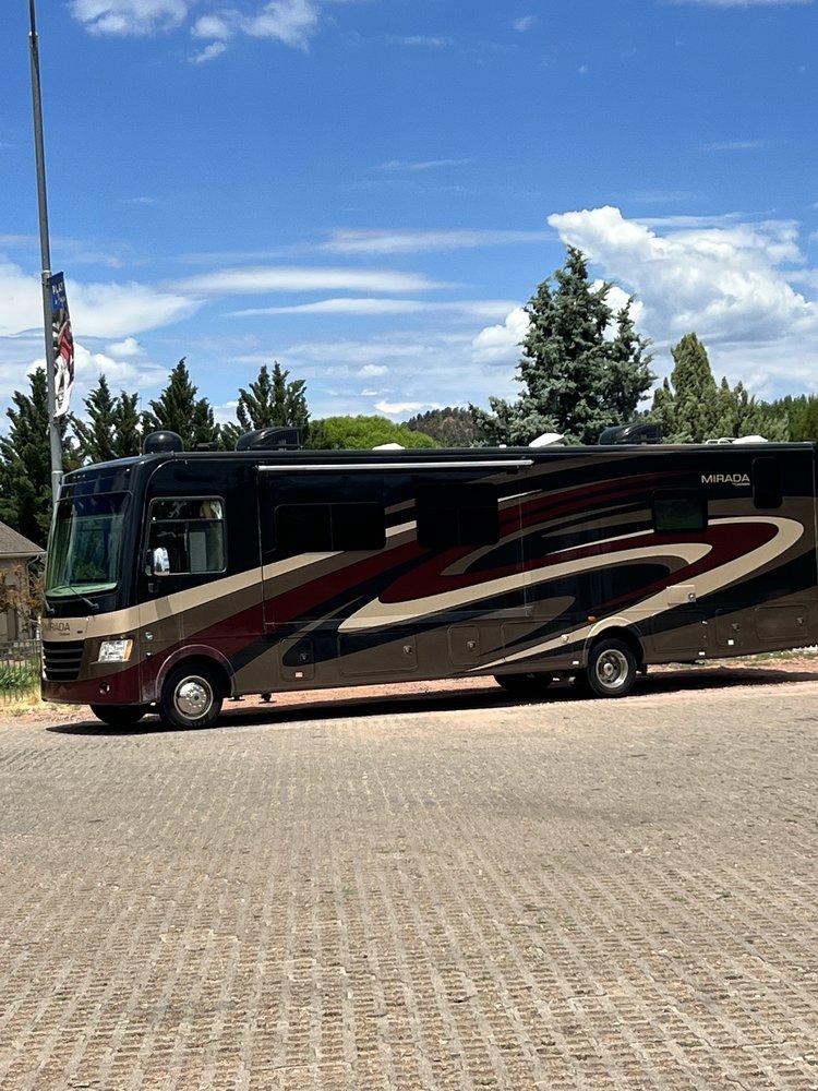 CLASS A RV RENTALS Updated September 2024 La Quinta, California