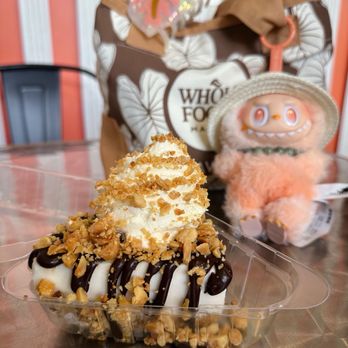 Niu Soft Serve - Holoholo Pie: Toasted Niu Ice Cream Pie topped with hot salted fudge, Niu whip, n' Mac nuts. - Desserts Near Me - Honolulu, Hawaii Niu Soft Serve - Holoholo Pie: Toasted Niu Ice Cream Pie topped with hot salted fudge, Niu whip, n' Mac nuts. - Desserts Near Me - Honolulu, Hawaii