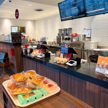 85°C Bakery Cafe-Lakeline - Always walk out with a tray full of baked goods! - Coffee & Tea Near Me - Austin, Texas 85°C Bakery Cafe-Lakeline - Always walk out with a tray full of baked goods! - Coffee & Tea Near Me - Austin, Texas