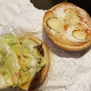 Wendy's - Fast Food Near Me - Red Bluff, California