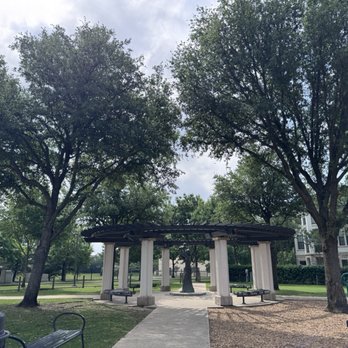 Plaza Feliz - Parks Near Me - Irving, Texas Plaza Feliz - Parks Near Me - Irving, Texas