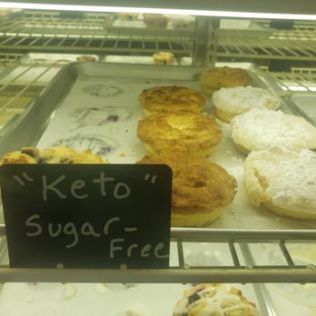Amelia’s Donuts Bakery Cafe - Donuts Near Me - Idyllwild, California
