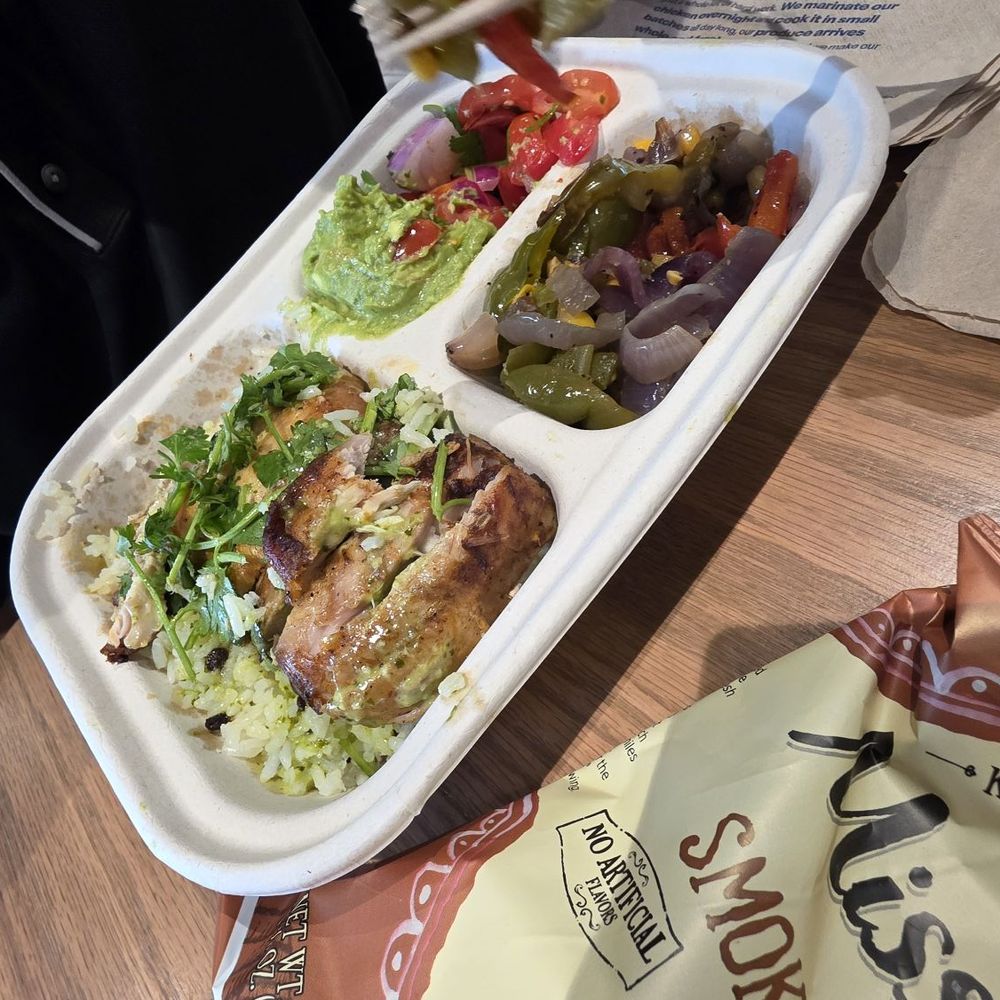 Just Salad - Chicken Fajita Market Plate - Salad Near Me - Astoria, New York